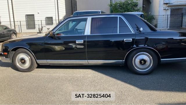Toyota CENTURY 2001-11 8280931-10