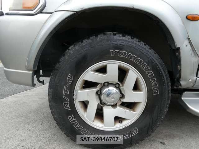 Mitsubishi CHALLENGER 1999-12 8284114-16