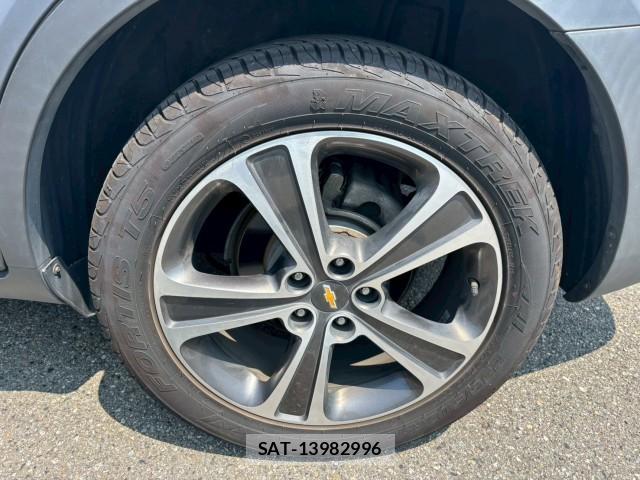 Chevrolet CAPTIVA 2018-01 8283105-9