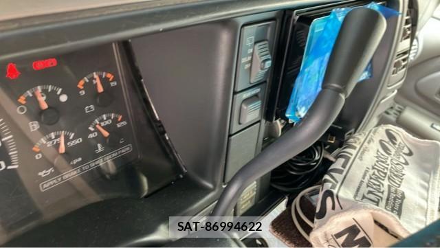 Chevrolet TAHOE 1999-02 8281963-14