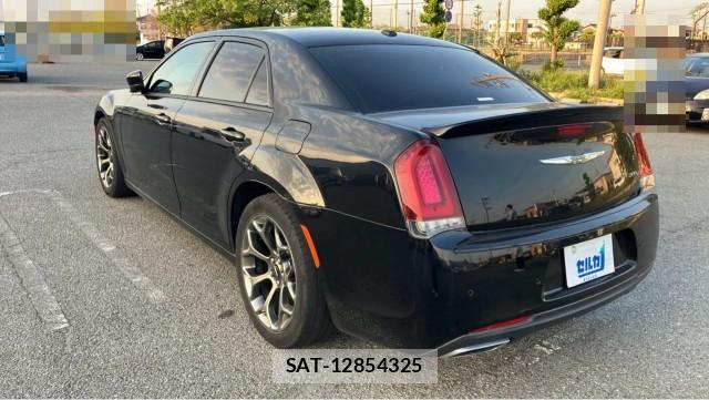 Chrysler 300 2017-01 8280618-13