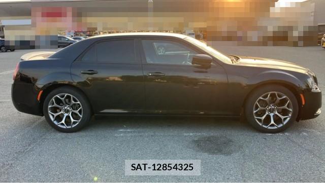 Chrysler 300 2017-01 8280618-3