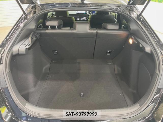 Honda CIVIC 2021-08 8276679-9