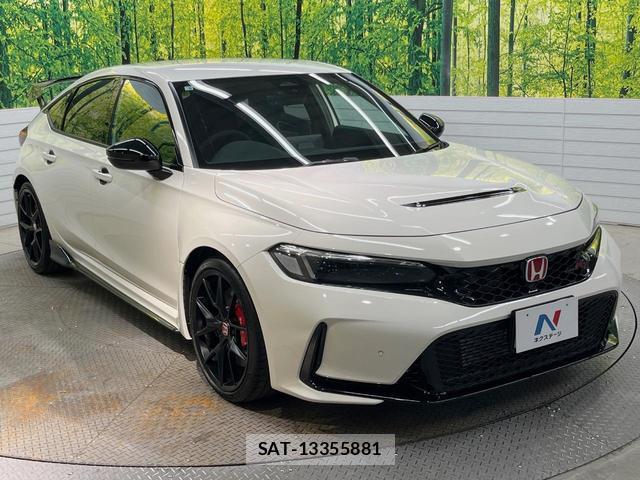 Honda CIVIC 2026-05 8276684-16