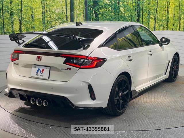 Honda CIVIC 2026-05 8276684-17