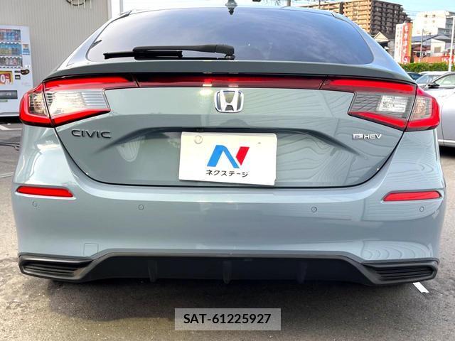 Honda CIVIC 2022-12 8277254-11