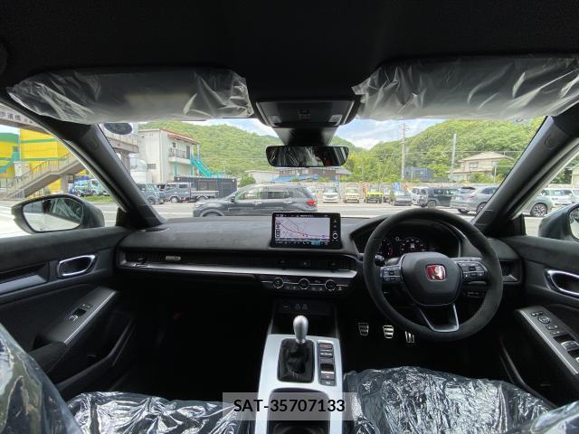Honda CIVIC 2026-06 8279148-16