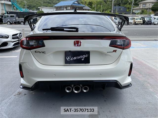 Honda CIVIC 2026-06 8279148-5