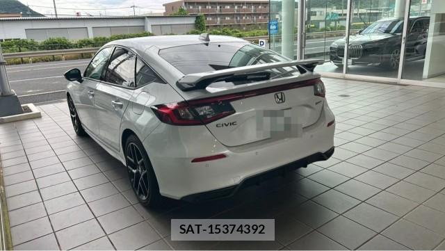 Honda CIVIC 2023-09 8281060-13