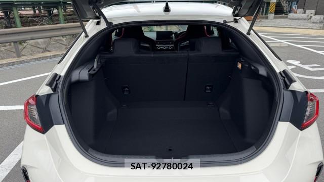 Honda CIVIC 2025-05 8281069-17