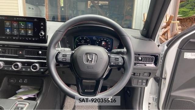 Honda CIVIC 2023-10 8281087-16