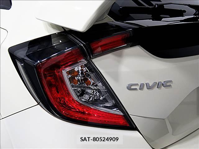Honda CIVIC 2018-10 8281240-9