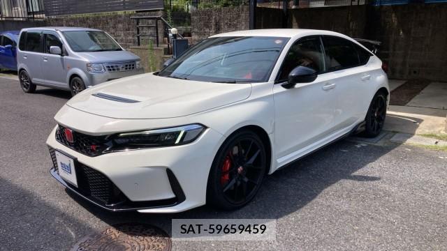 Honda CIVIC 2025-06 8281825-11
