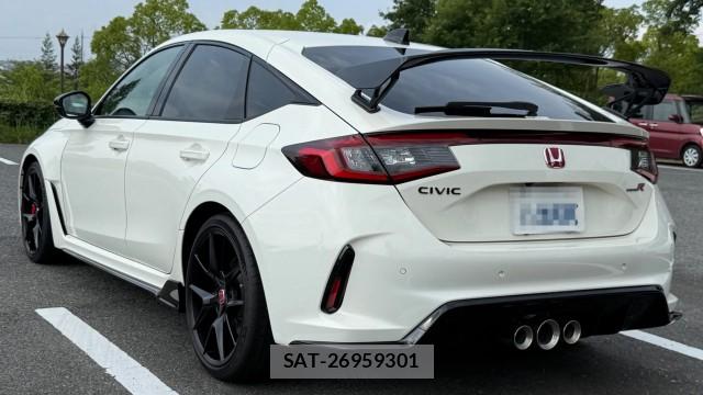 Honda CIVIC 2025-11 8282003-13