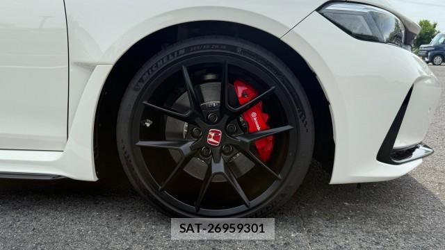 Honda CIVIC 2025-11 8282003-8
