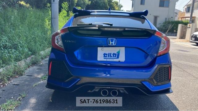 Honda CIVIC 2019-09 8282068-1