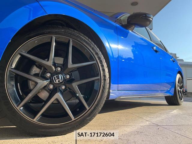 Honda CIVIC 2021-11 8284457-12