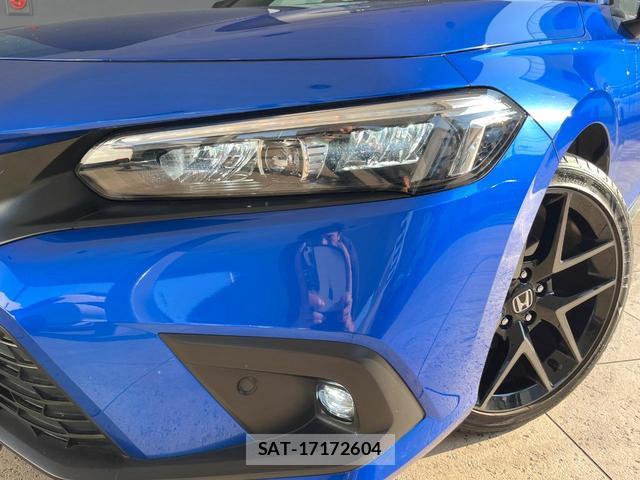Honda CIVIC 2021-11 8284457-13