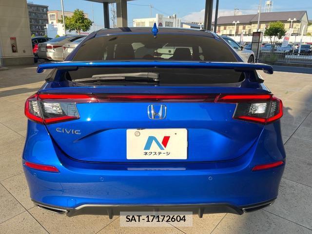 Honda CIVIC 2021-11 8284457-15