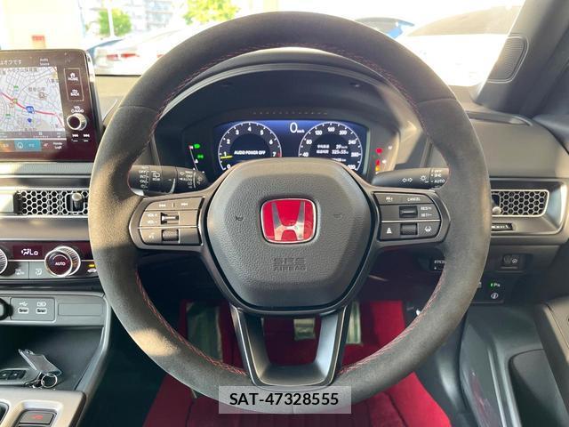 Honda CIVIC 2024-12 8284458-10
