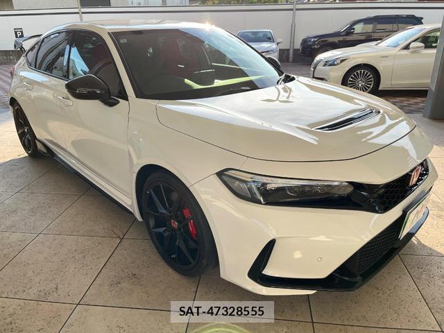 Honda CIVIC 2024-12 8284458-15