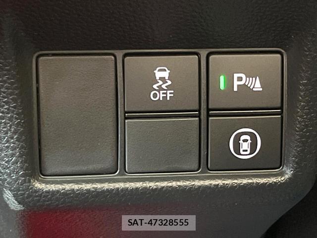 Honda CIVIC 2024-12 8284458-6
