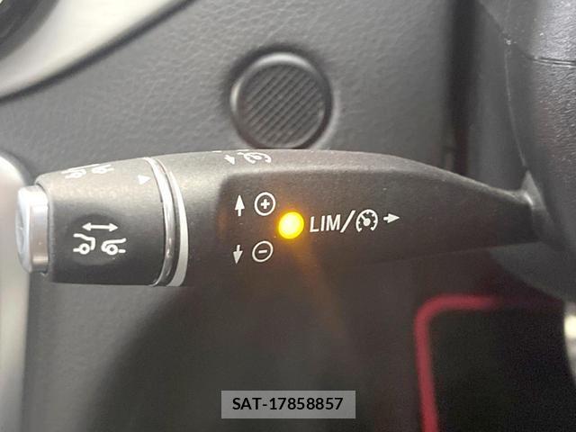 Mercedes Benz CLA-CLASS 2016-03 8279335-3