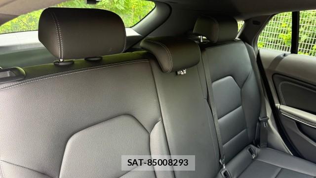 Mercedes Benz CLA-CLASS 2017-12 8282503-6