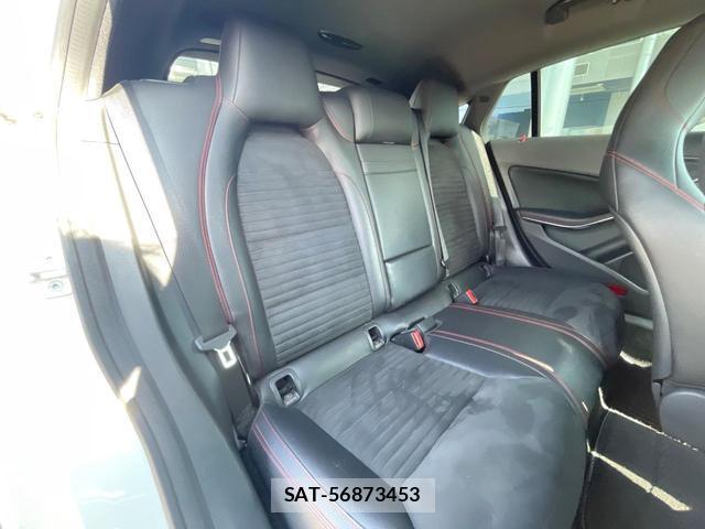 Mercedes Benz CLA-CLASS 2016-03 8283133-9