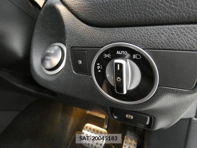 Mercedes Benz CLA-CLASS 2016-12 8283614-10