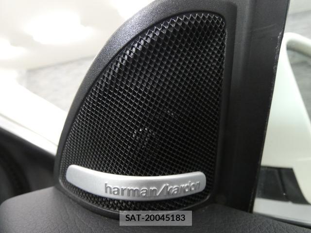 Mercedes Benz CLA-CLASS 2016-12 8283614-16