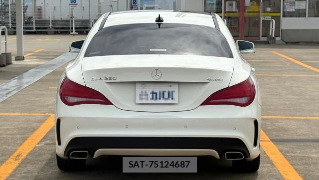 Mercedes Benz CLA-CLASS 2013-12 8282035-1