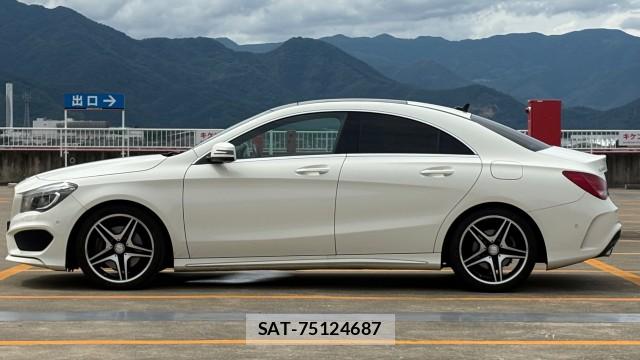 Mercedes Benz CLA-CLASS 2013-12 8282035-9