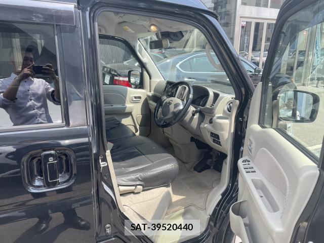 Nissan CLIPPER RIO 2022-05 8283123-11
