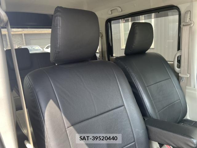 Nissan CLIPPER RIO 2022-05 8283123-8