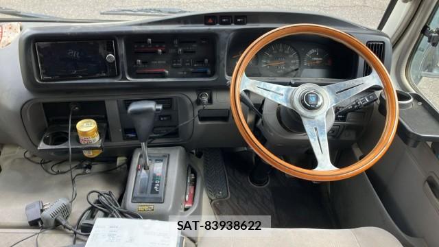 Toyota COASTER BIG VAN 2007-10 8282509-16