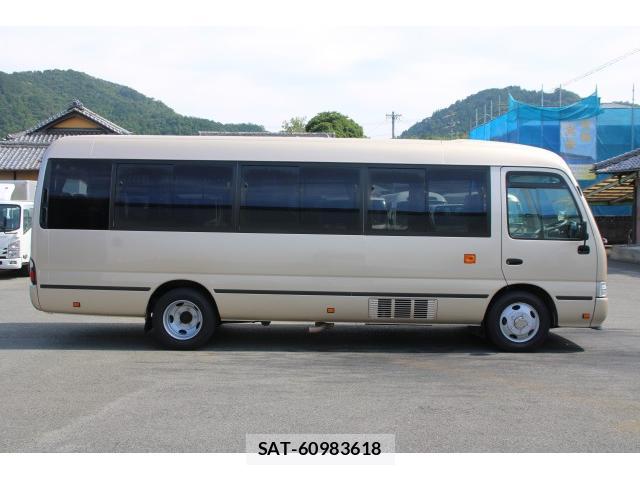 Toyota COASTER 2016-01 8276805-4