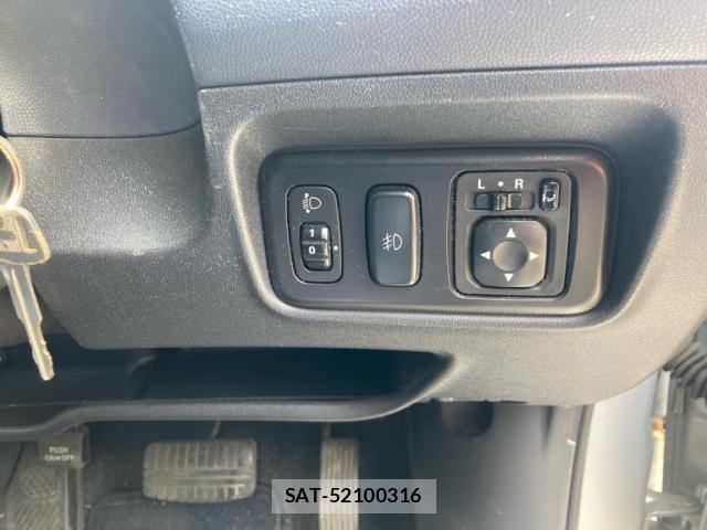Mitsubishi COLT 2004-12 8279658-10