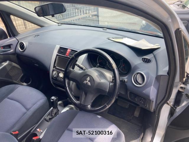 Mitsubishi COLT 2004-12 8279658-7