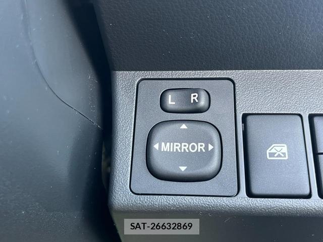 Daihatsu COPEN 2026-01 8277128-9