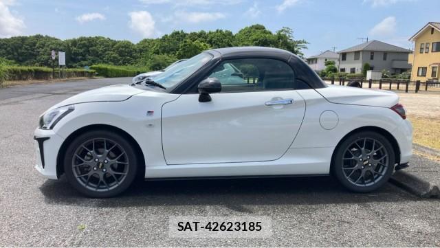 Toyota Copen 2021-10 8280728-10