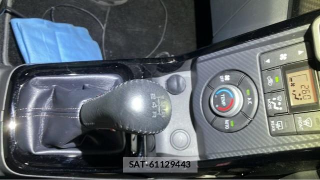 Toyota Copen 2024-01 8281430-14