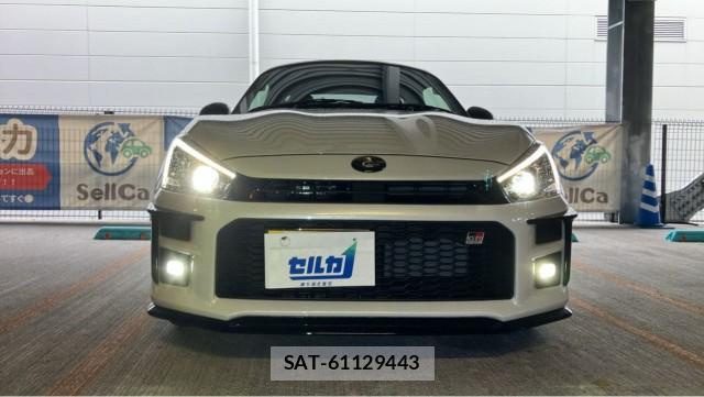 Toyota Copen 2024-01 8281430-9