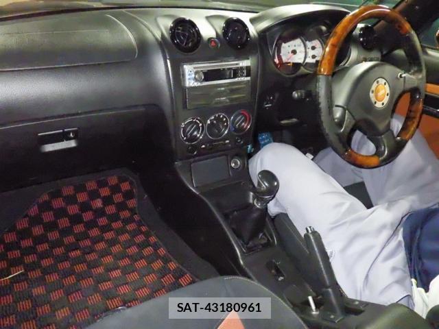 Daihatsu COPEN 2007-11 8283066-2