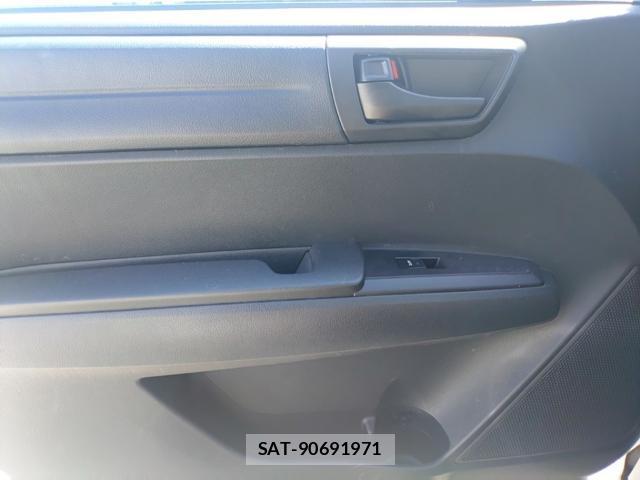 Toyota COROLLA AXIO 2018-07 8279921-12
