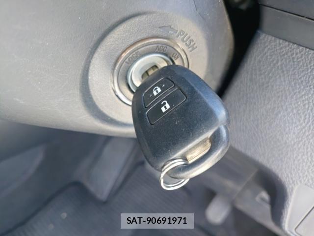 Toyota COROLLA AXIO 2018-07 8279921-14