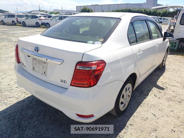 Toyota COROLLA AXIO 2018-07 8279921-4