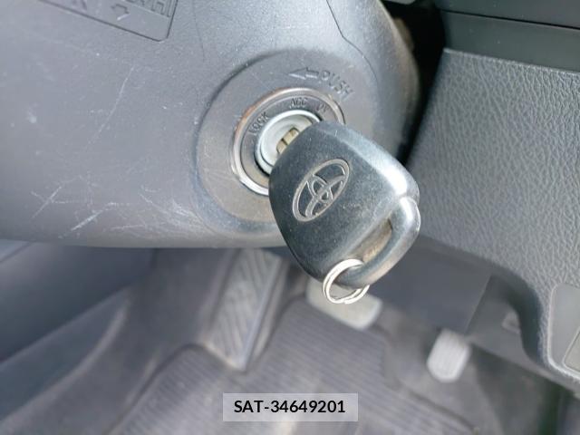 Toyota COROLLA AXIO 2018-07 8279928-14