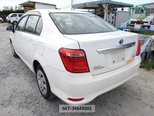 Toyota COROLLA AXIO 2018-07 8279928-5