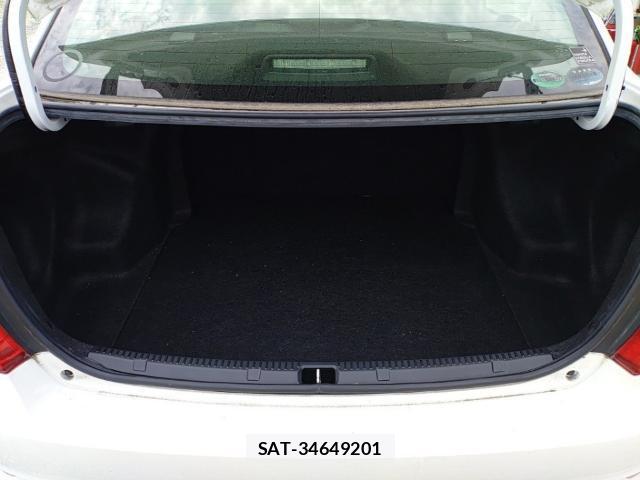 Toyota COROLLA AXIO 2018-07 8279928-7